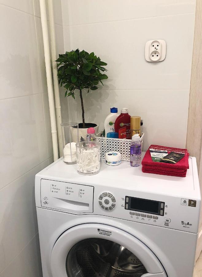 Kawalerka - Jelenia Gora, Dziel. Zabobrze Apartment Luaran gambar